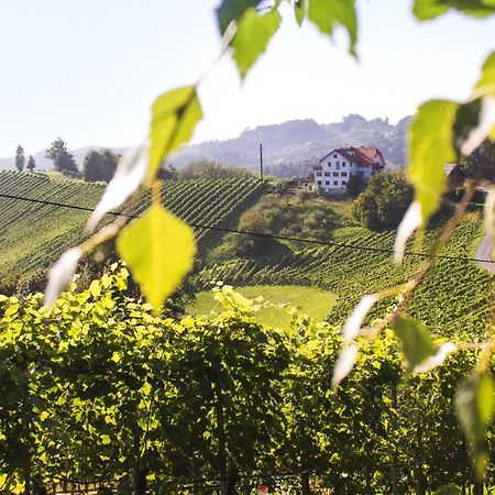 Weingut Peter Grill Bed & Breakfast Leutschach Ngoại thất bức ảnh