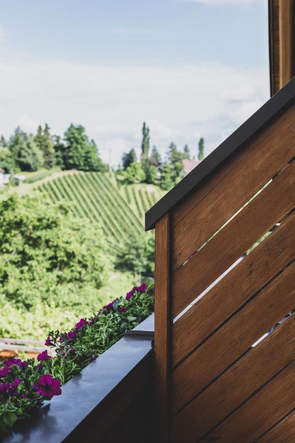 Weingut Peter Grill Bed & Breakfast Leutschach Ngoại thất bức ảnh